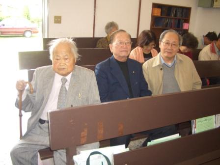 2010.03.28青年團契紀念主日禮拜：教會資深長老(三位親兄弟喔)齊聚參加禮拜
