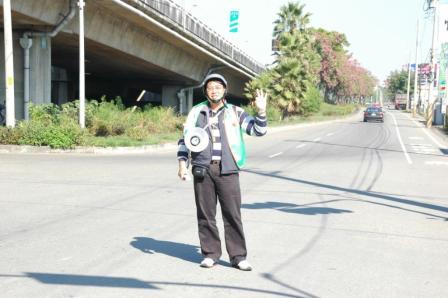 2010.01.09設教百週年倒數100天串聯百公里騎自行車活動：我的造型真滑稽耶~