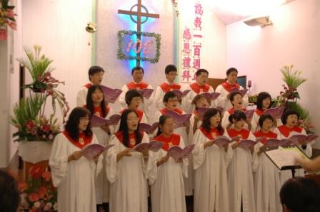2010.04.18設教百週年聖樂觀摩會：台中大墩教會聖歌隊獻唱(3)