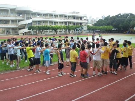 2010/09/12大屯區青少年聯合聚會及交誼(內新教會主辦)：戶外趣味活動