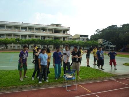 2010/09/12大屯區青少年聯合聚會及交誼(內新教會主辦)：戶外趣味活動
