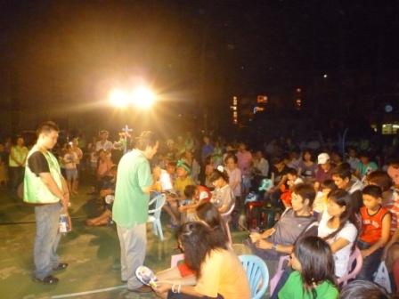 2010.09.18百週年系列活動-磐石中秋福音佈道晚會：謝傳道呼召與禱告中~